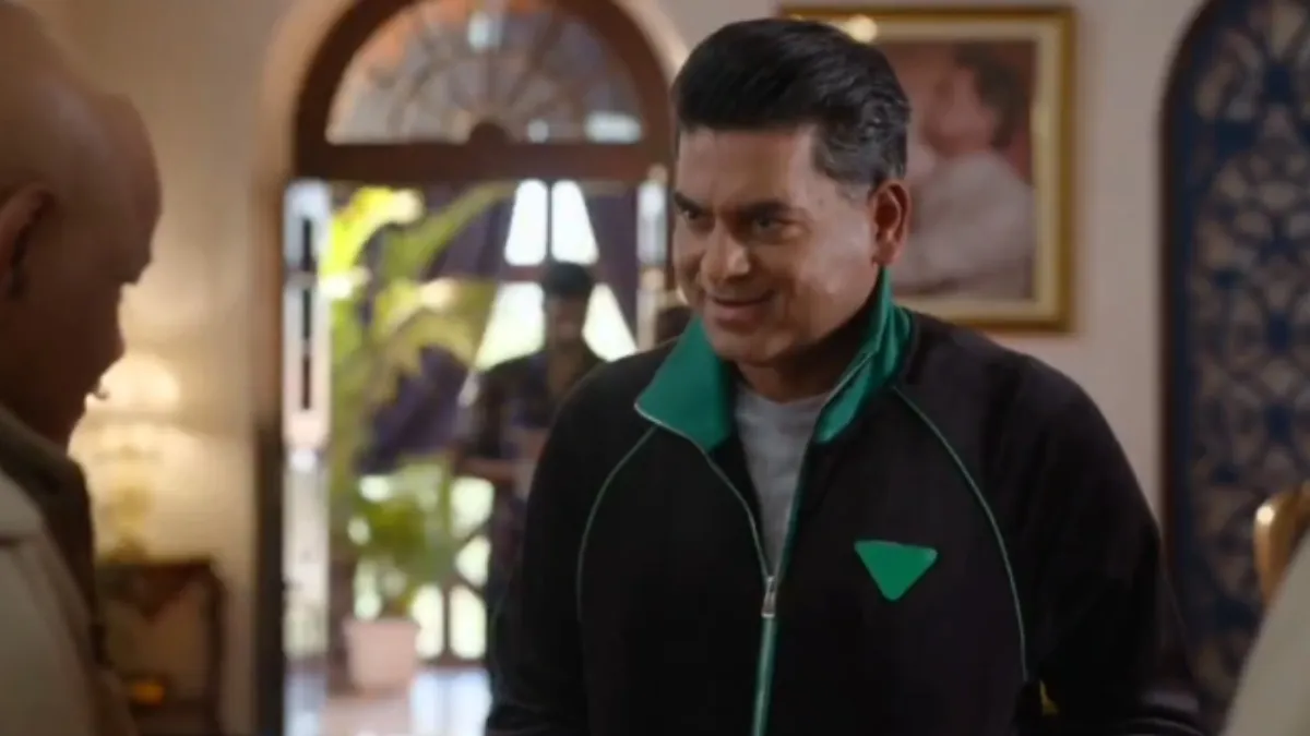 journalist-turned-actor-saurabh-dwivedi-trolled-for-acting-in-netflix-movie-kartavya-yeh-kya-hai