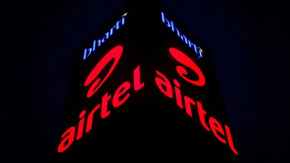 this-airtel-broadband-plan-bundles-netflix-apple-tv-and-more-ott-benefits-check-price-features