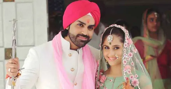 hunar-hali-and-mayank-gandhi-divorce-after-9-years-of-marriage-reports