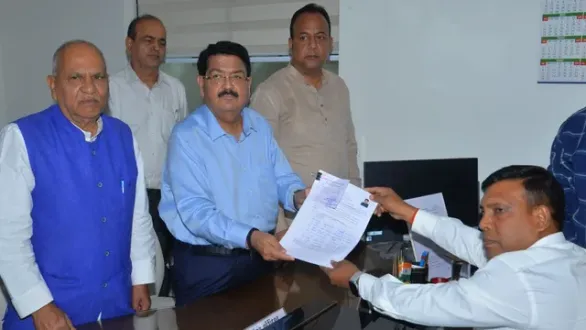 jharkhand-rajya-sabha-election-bjp-backed-parimal-nathwani-nomination-put-on-hold-over-name-discrepancy