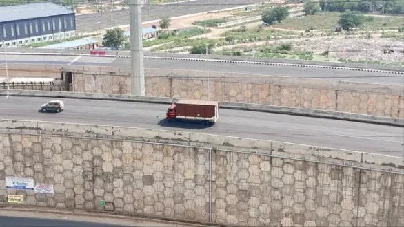 tilapta-makauda-flyover-clears-trial-run-set-to-boost-noida-greater-noida-connectivity-check-opening-date