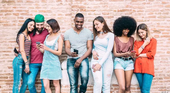 gen-z-vs-millennials-10-psychological-everyday-habits-that-make-them-different