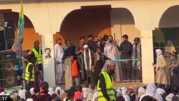 rawalakot-protesters-expose-shehbaz-sharif-government-brutal-suppression-signal-shift-towards-india-declare-pok-is-not-part-of-pakistan-video