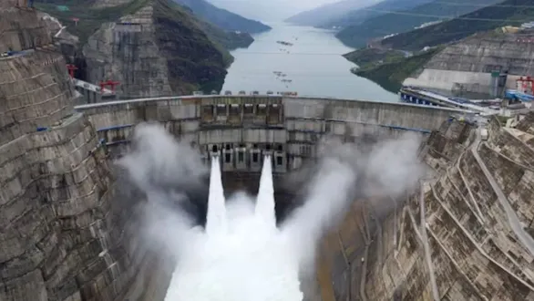 china-mega-dam-project-on-brahmaputra-faces-disaster-risk-scientists-raise-landslides-earthquakes-risk-active-fault-line-why-it-matters-for-india