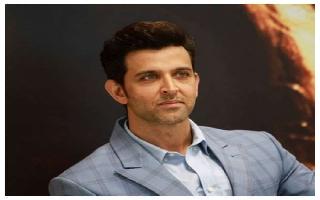hrithik-roshan-donates-rs-25-lakh-to-cawt-to-help-bollywood-industrys-dailywage-artists