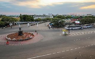 delhi-completely-seals-20-crornavirus-hotspots-makes-face-masks-compulsory-for-stepping-out