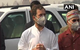 no-democracy-in-india-its-only-in-imagination-rahul-gandhi-after-meeting-president-over-agri-laws