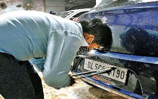 delhi-hsrp-and-colourcoded-stickers-applying-for-highsecurity-number-plate-online-you-may-have-to-wait-for-4-months