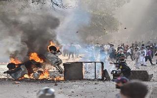 10 killed, over 150 injured as Northeast Delhi burns with CAA riots; Section 144 in place, schools shut