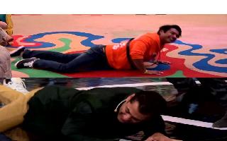 bigg-boss-13-preview-raghav-makes-salman-khan-sidharth-shukla-twerk-to-the-tune-of-garmi-varun-shraddha-remo-promote-street-dancer-3d-watch