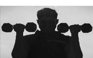 farhan-akhtras-toofan-first-look-is-as-enthusiastic-as-bhaag-milkha-bhaag-see-pic