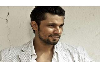 randeep-hooda-shares-video-of-leopard-hurt-badly-in-accident-calls-for-action-watch