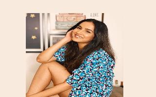 bigg-boss-season-14-who-is-jasmin-bhasin-heres-all-you-need-to-know-about-naagin-actress