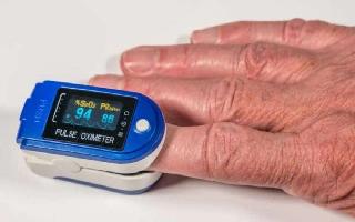 covid-symptoms-facing-difficulty-in-breathing-these-7-symptoms-indicate-that-your-oxygen-levels-are-down