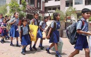 delhi-schools-for-all-classes-to-reopen-soon-in-phased-manner-expert-committee-submits-report-to-govt-details