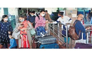 jagran-explainer-a-look-at-how-airports-in-delhi-mumbai-and-other-metro-cities-are-preparing-to-deal-with-omicron-variant
