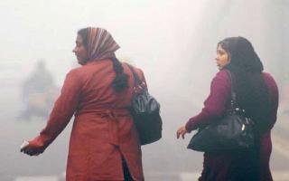 delhincr-weather-updates-mercury-likely-to-drop-across-city-as-imd-issues-yellow-alert-several-trains-delayed