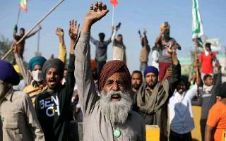 Man, who took part in farmers' protest, found hanging from a tree near Singhu border; police suspect suicide
