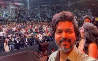 Thalapathy Vijay Sets The Stage On Fire At Audio Launch Of His Upcoming Film ‘Varisu’ | Watch