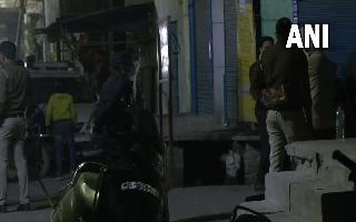 bomb-found-in-delhis-seemapuri-area-live-news-bomb-disposal-squad-delhi-police-ied-latest-updates
