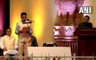 Pramod Sawant sworn in as Goa Chief Minister for 2nd straight term; PM Modi attends event