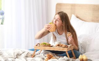 weight-loss-5-healthy-bedtime-foods-to-shed-those-extra-kilos