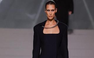 Bella Hadid Opens Up About Her Battle With Lyme Disease; Says ‘I’ll Be Back When I’m Ready’
