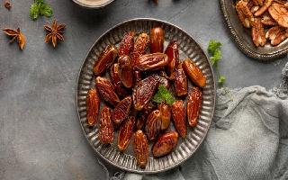 Health Benefits Of Dates: 5 Incredible Reasons Why You Should Include Them In Your Diet