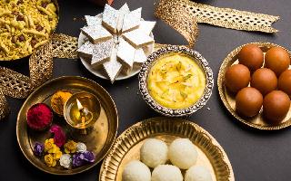 Raksha Bandhan 2023: 5 Mouth-Watering Delicacies To Enjoy On This Special Occasion