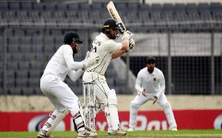 ban-vs-nz-2nd-test-day-3-glenn-phillips-explosive-innings-propels-new-zealand-to-psychological-lead-bad-light-forces-early-stumps