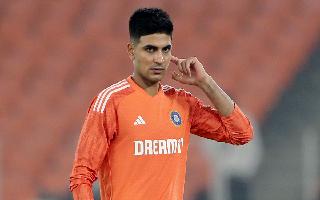 ind-vs-sa-indian-batting-legend-suggests-shubman-gill-to-make-this-minor-adjustment-for-cape-town-test