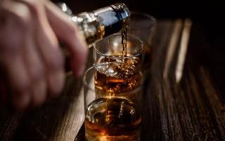 uttar-pradesh-liquor-prices-up-new-excise-policy-country-made-liquor-state-revenue-excise-commissioner-up-alcohol-news-upates