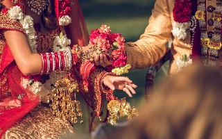 Karnataka: Hindutva Activists Celebrate 'Reverse Love Jihad' After Muslim Woman Marries Bajrang Dal Member