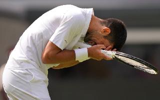 novak-djokovic-gesture-of-smashing-his-racquet-during-wimbledon-2023-final-costs-him-a-whopping-amount