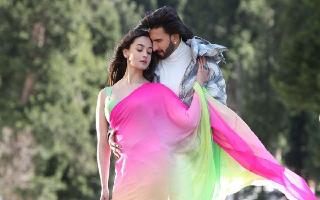 rocky-aur-rani-kii-prem-kahaanis-advance-booking-begins-karan-johar-says-with-butterflies-in-my-stomach