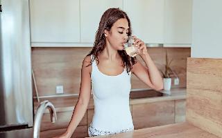 health-tips-amazing-benefits-of-drinking-enough-water-regularly-for-a-healthy-body