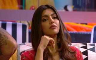 bigg-boss-ott-2-akanksha-puri-exposed-by-bb-for-fake-crying-says-you-have-beenwatch