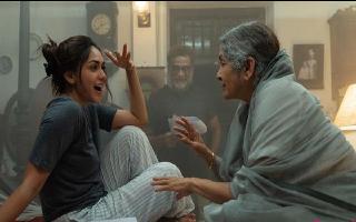 mrunal-thakur-advocates-sx-education-at-home-to-prevent-teens-from-seeking-misinformation-outside