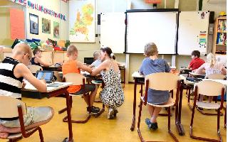 AI Revolution In Education? Public Schools In This City Are Ready To 'Embrace AI' In Class