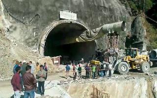 Uttarkashi Tunnel Collapse: DRDO's Robotics Machine Team Visits Incident Site; Int'l Expert Lauds Rescue Efforts
