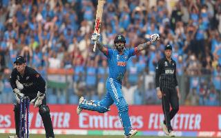 sachin-tendulkar-posts-heartfelt-note-for-virat-kohli-on-landmark-50th-odi-ton
