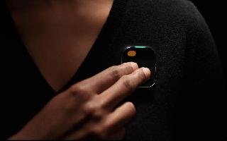 humane-ai-pin-price-ai-powered-wearable-device-can-make-calls-project-display-on-your-hands-features-availability