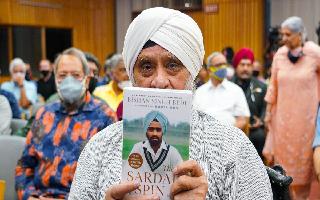 bcci-ashwin-harbhajan-singh-anil-kumble-condole-bishan-singh-bedi-demise