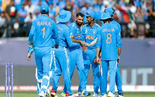 ind-vs-nz-live-updates-mohammed-shami-goes-past-indian-legend-to-shatter-this-odi-world-cup-record