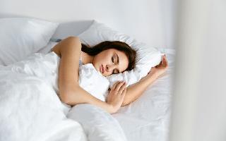 5-healthy-drinks-to-sip-before-going-to-bed-for-better-sleep