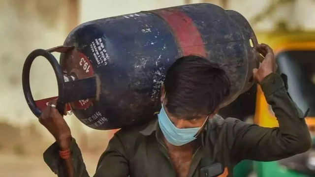 lpg-price-cut-cost-of-19-kg-commercial-cylinders-reduced-by-rs-69-50-check-new-rates-here