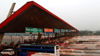 Government To Introduce GNSS-Based Toll Collection System Soon; All You Need To Know
