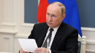 Putin Agrees For Conditional Ceasefire In Ukraine, Kyiv Takes A Pass
