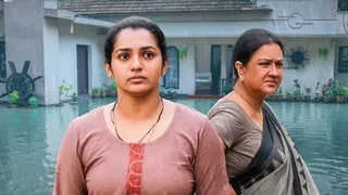 Ullozhukku Twitter Review: Parvathy Thiruvothu And Urvashi Shine In 'Gripping' Malayalam Drama; Fans Shower Love