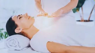 What Is Reiki Healing? Know Significance Of This Energy Healing Spiritual Therapy